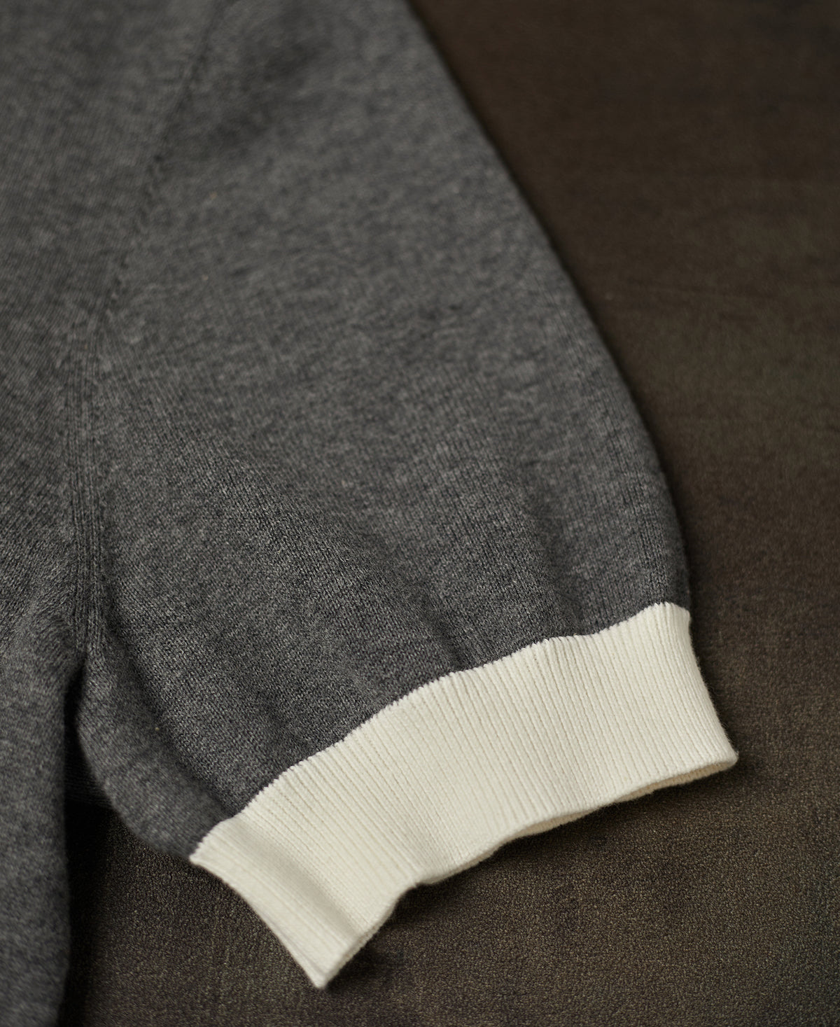 Two-Tone Johnny Collar Cotton Polo Shirt - White/Gray