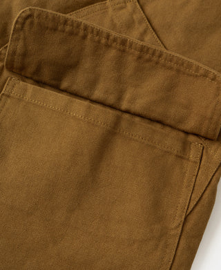 Khaki cotton canvas hunting jacket close-up of yoke and collar stitching