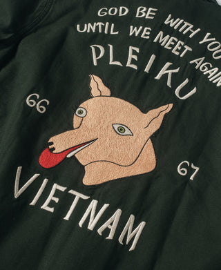 Vietnam-Souvenirjacke mit Fuchsstickerei