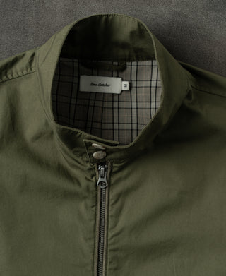 Olive Harrington jacket collar lining, front snap and zip closure