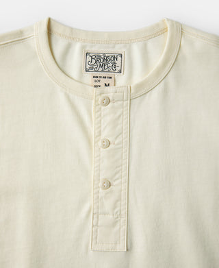 collar detail of Vintage Short Sleeve Henley T-Shirt - Cream