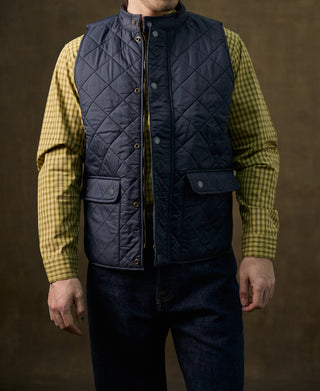 Corduroy Trimmed Diamond Quilted Field Vest – Navy