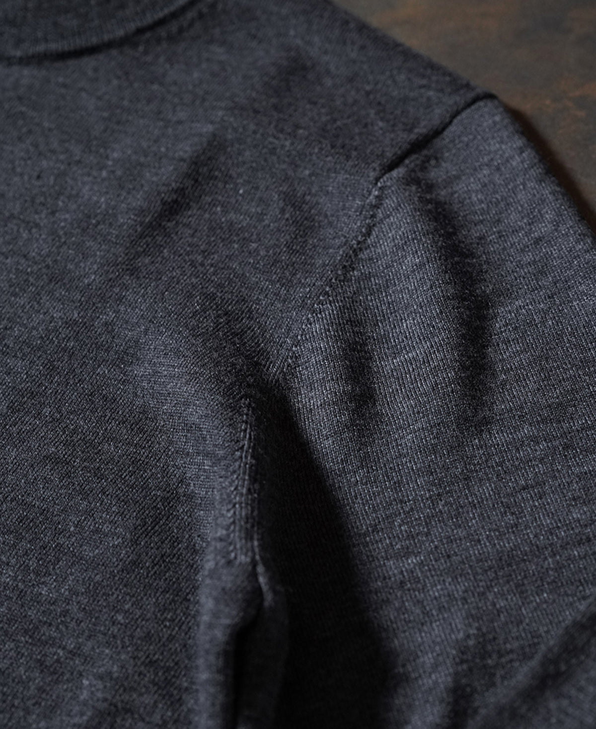 Extrafine Merino Wool Turtleneck Sweater - Dark Gray