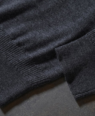 Extrafine Merino Wool Turtleneck Sweater - Dark Gray