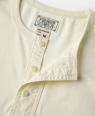 button detail of Vintage Short Sleeve Henley T-Shirt - Cream