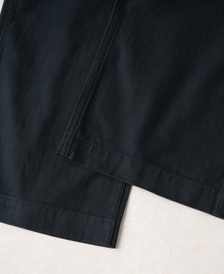 Navy deck trousers hem with stitched cuff and side seam
