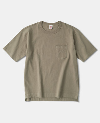9,8 Unzen Baumwoll-T-Shirt mit klassischer Tasche – Khaki