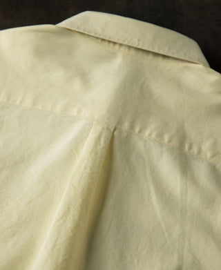 back pleat detail of Yellow Button Down Oxford Shirt