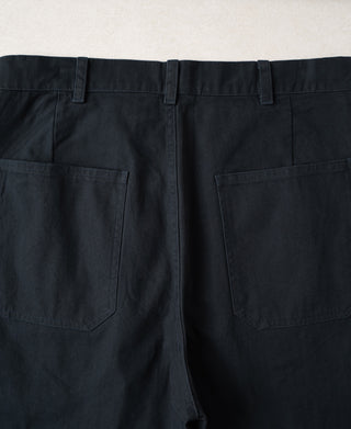 Navy deck trousers with belt loops and front button closure