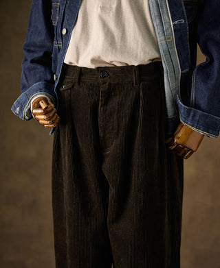 1960s Double Pleated Corduroy Trousers - Brown