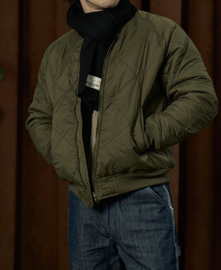 양면 다이아몬드 퀼팅 스탠드 칼라 재킷 - 올리브 