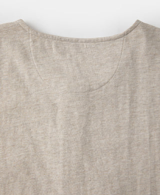 back detail of 1940s Slub Cotton Henley Pocket T-shirt in Oats