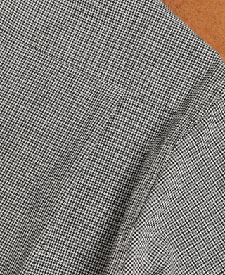 Back Detail of Lot 220A Cotton-Linen Blend Houndstooth Long Sleeve Shirt