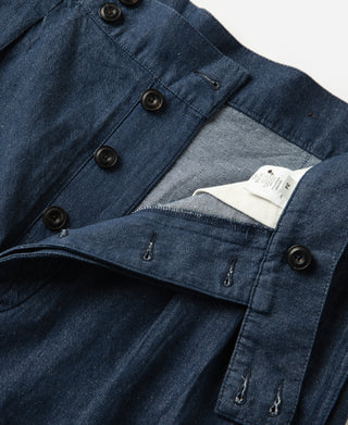 button closure detail of Indigo Relaxed Double-Pleated Hemp-Cotton Shorts
