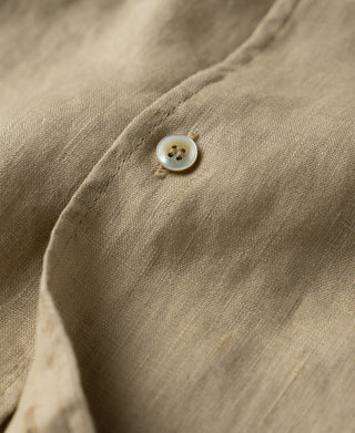 button detail of 1950s Italian Collar Linen Shirt