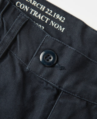 button detail of M-42 Canvas Cargo Shorts - Navy