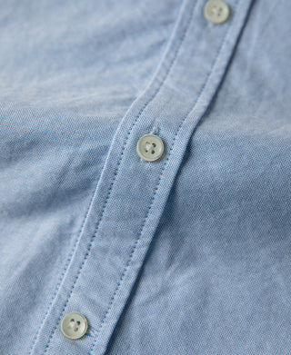 button placket of 1960s Classic Button Down Oxford Shirt in Blue