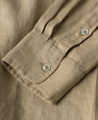 hem detail of 1950s Italian Collar Linen Shirt