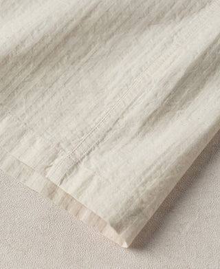 hem detail of Ivory Italian Collar Salt-Shrunk Shirt