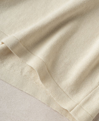 Hem Detail of Linen Cotton Blend Knit Henley T-shirt