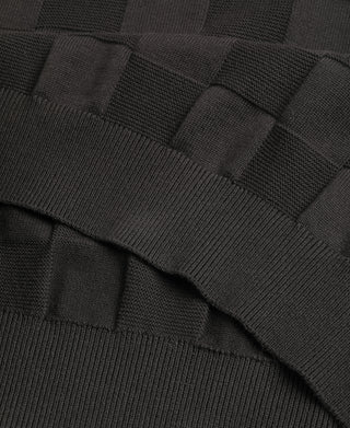 hem detail of Lot 927 Retro Checker Knit Cotton Crewneck T-Shirt - Dark Gray