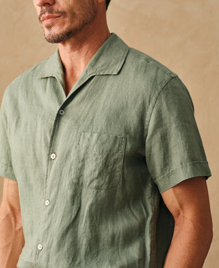 lifestyle shot of 1950s Italian Collar Linen Short Sleeve Shirt - Sage