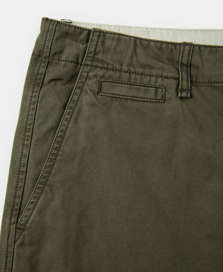 pocket detail of 1930s Washed Officer Chino Shorts in Olive