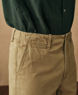 side view of 1930s Washed Officer Chino Shorts in Khaki