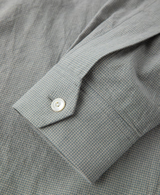 Sleeve Detail of Lot 220A Cotton-Linen Blend Houndstooth Long Sleeve Shirt