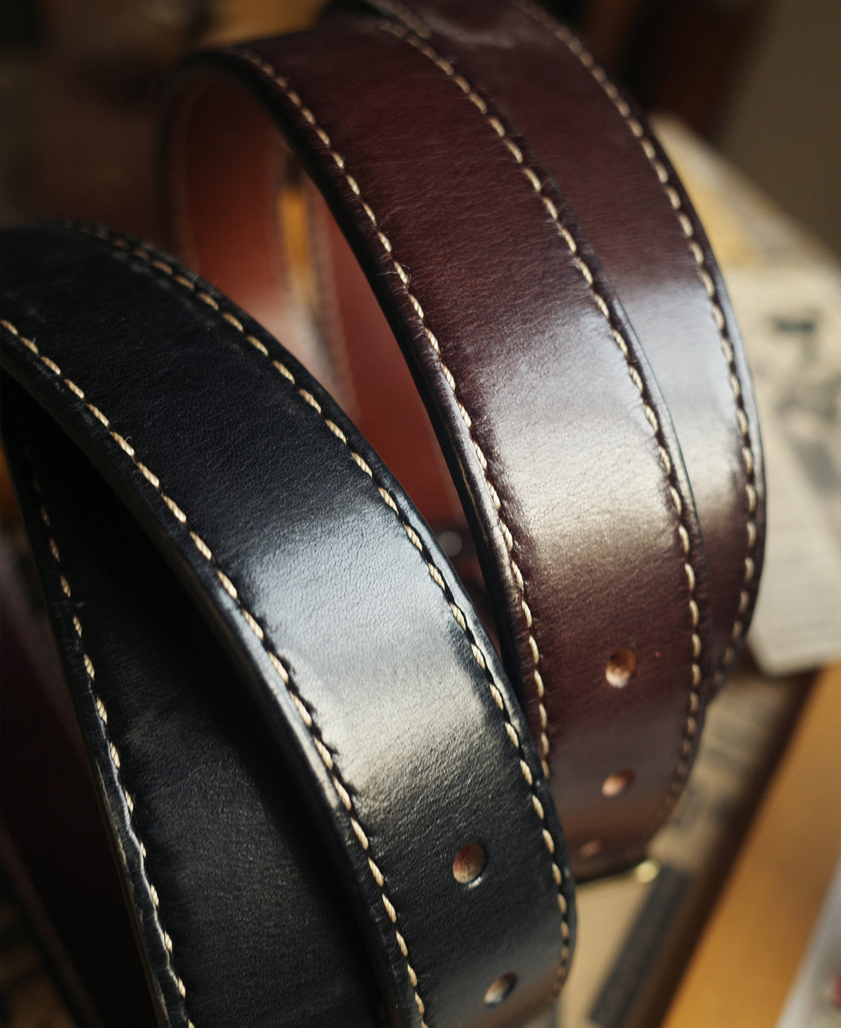 Vintage Style Leather Reversible Belt