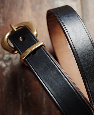 Brass Horseshoe Buckle Slim Leather Belt