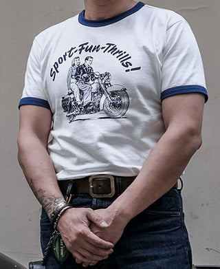 Kurzärmliges Motorrad-T-Shirt mit Retro-Rider-Print – Weiß