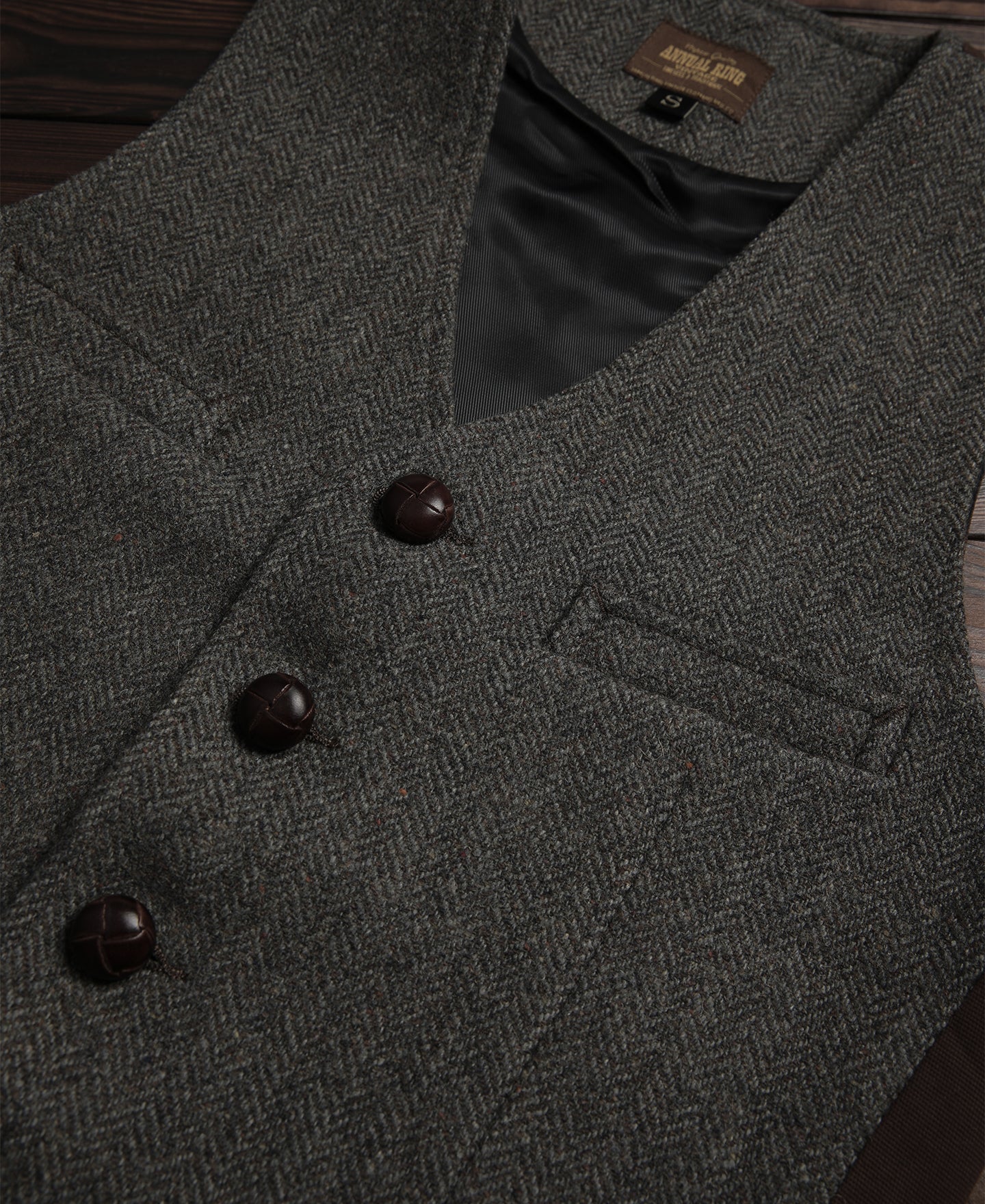 Greyish-Green Herringbone Tweed Vest | 75% Wool | Olderbest